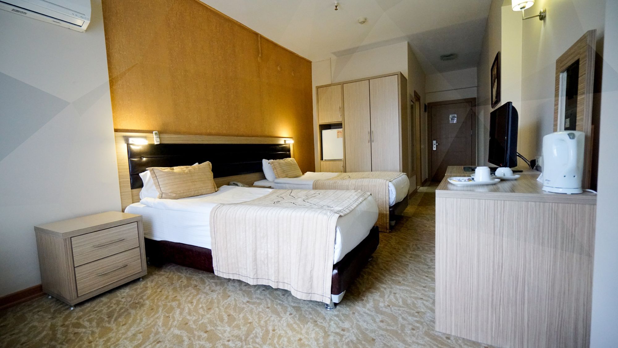 Es Albatros Hotel Eskisehir Exterior photo