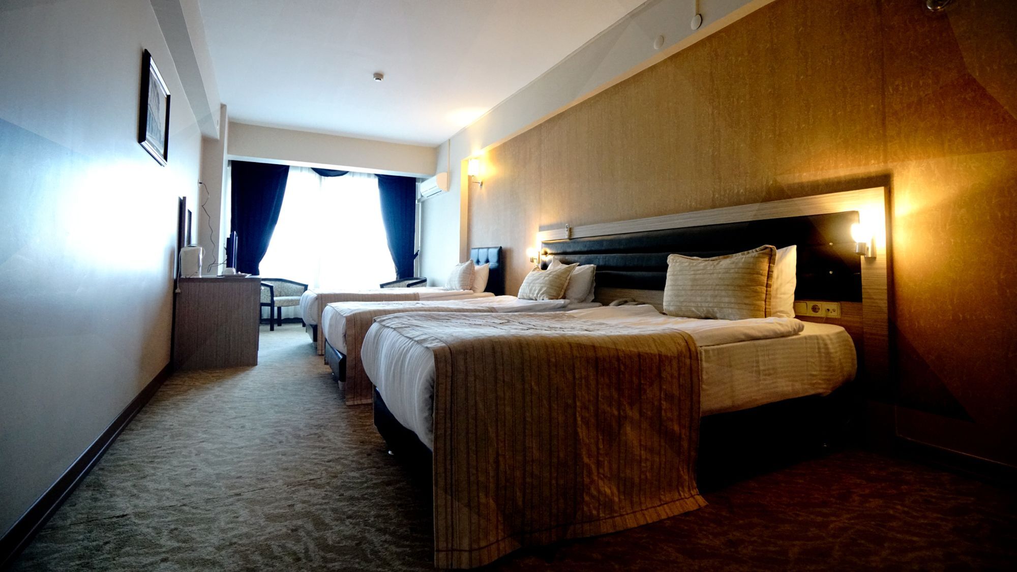 Es Albatros Hotel Eskisehir Exterior photo